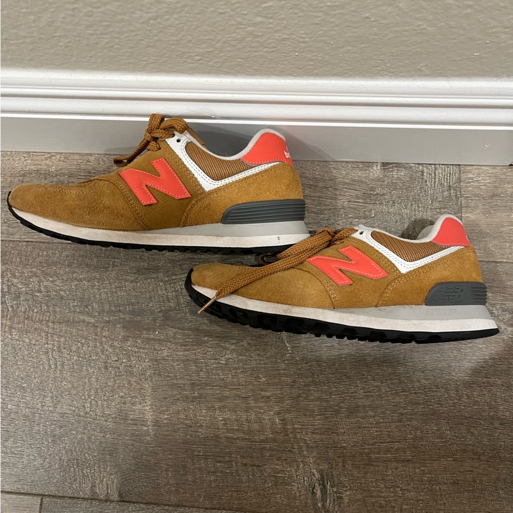 New balance sneakers